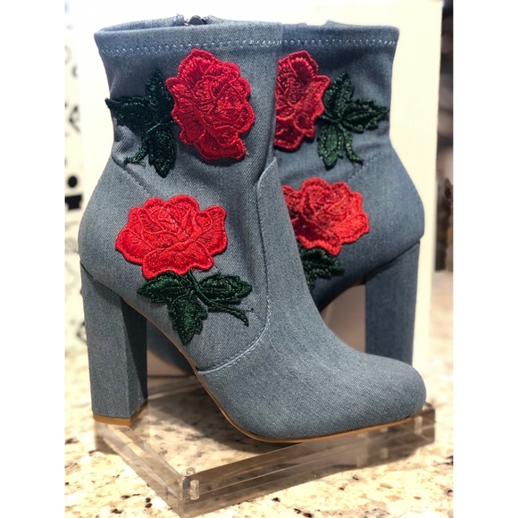 Blue Denim Booties 🌹✨ Living 21s 💋 - Picture 2 of 4